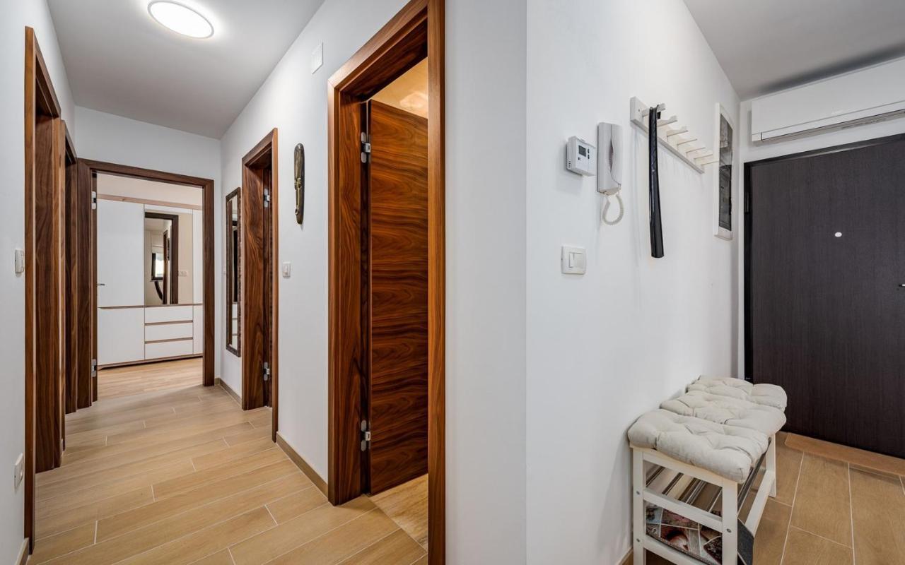 Punta Mary House With Apartment Umag Eksteriør bilde